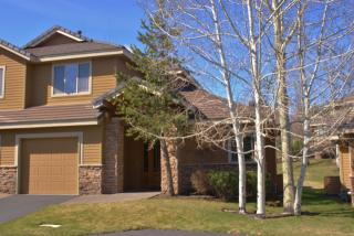 61765 Metolius Dr, Bend, OR 97702-9143