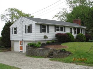 60 Vista Rd, Guilford, CT 06437-2830