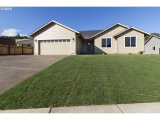 1535 Fourth Ave, Sutherlin, OR 97479-9702