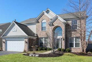 325 Dogwood St, Lemont, IL 60490-2008