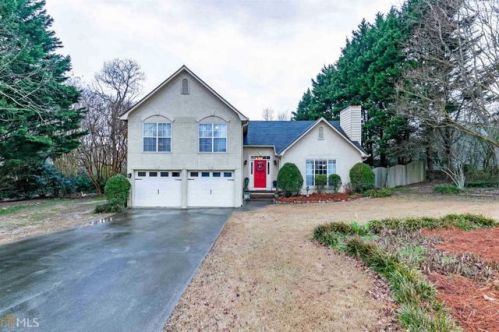 3230 Ivy Lake Dr, Buford, GA 30519-6731