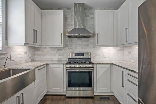 1739 Ellen St, Atlanta GA  30318-2711 exterior