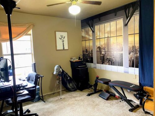 1604 Fair Oaks Dr, Austin TX  78745-2808 exterior