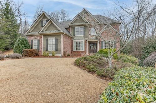 2708 Hidden Falls Dr, Buford, GA 30519-4534