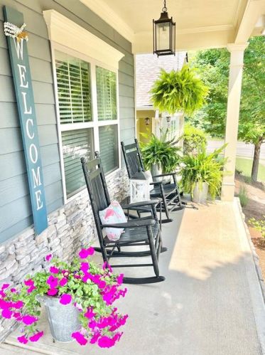706 Lantern Walk Dr, Ball Ground, GA 30107