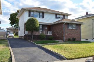 54 Cottage Pl, Outwater, NJ 07026-3515