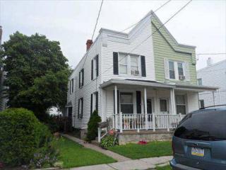 6804 Somerset St, Harrisburg, PA 17111-4461