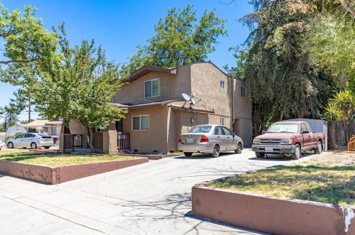 610 Washington St, Modesto, CA 95351-2878