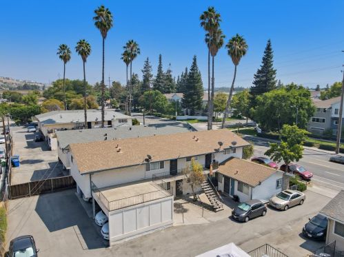 823 Hillsdale Ave, San Jose, CA 95136-1124