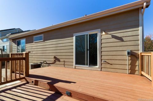 2452 Genoa Way, Aurora CO 80013-6295 exterior