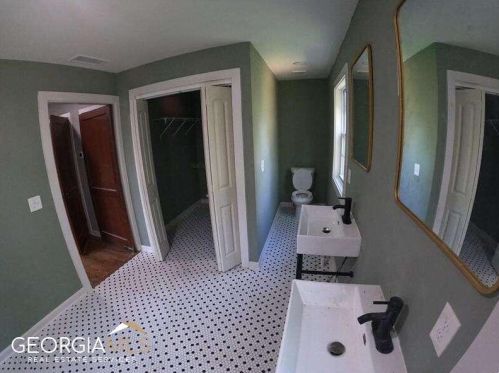 2733 Harlan Dr, Atlanta GA  30344-3701 exterior
