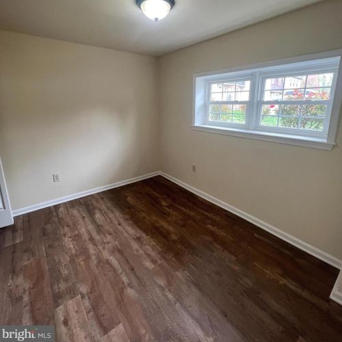 2824 Mozart Dr, Silver Spring MD 20904-6832 exterior