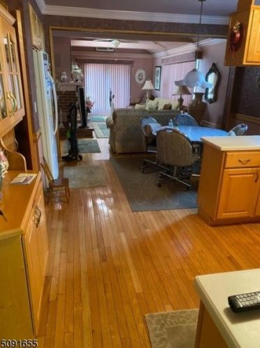 59 Coeyman Ave, Nutley, NJ 07110-1513