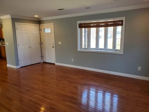 1006 Mccord Rd, Valpo, IN 46383-3729
