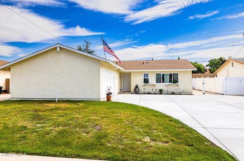 2118 Sebring St, Simi Valley, CA 93065-2742