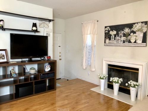 8697 Moody St, Cypress, CA 90630-2239