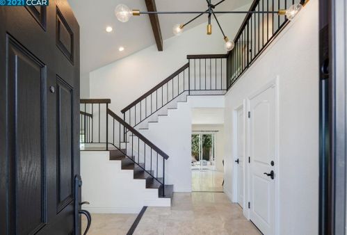 1259 Pinecrest Dr, Concord, CA 94521-3519
