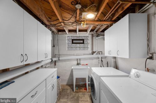 8601 Mayfair Pl, Silver Spring MD 20910-4302 exterior