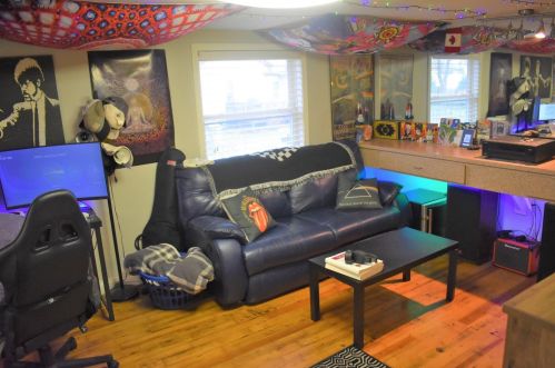 403 Erie St, Valpo IN  46383-4931 exterior