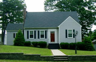 1719 10th St, Victoria, VA 23974-9734