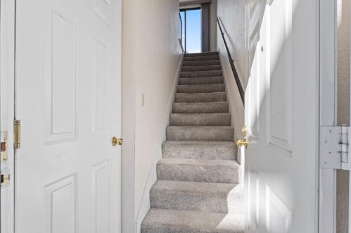 15925 Maubert Ave, San Leandro, CA 94578-2191