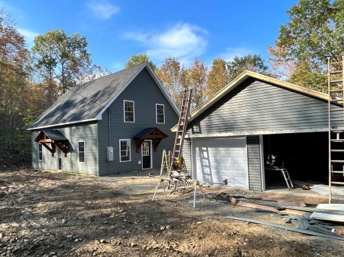 311 Damascus Rd, Carmel, ME 04419-3428