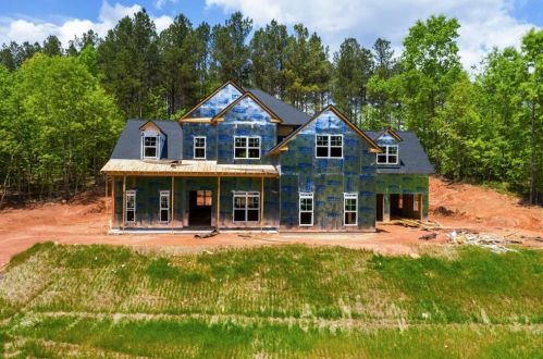 504 Huntington Dr, Ball Ground, GA 30107-4684
