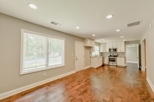 2851 1st Ave, Atlanta GA  30315-9001 exterior
