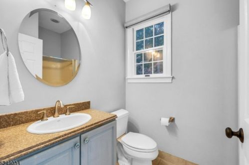 35 Mallard Dr, Hackettstown NJ  07840-2821 exterior