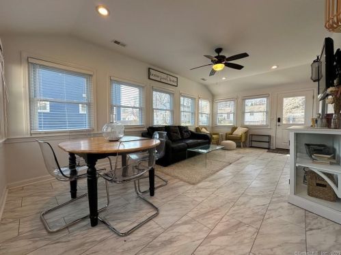 69 Spring Glen Rd, Niantic CT  06357-2055 exterior
