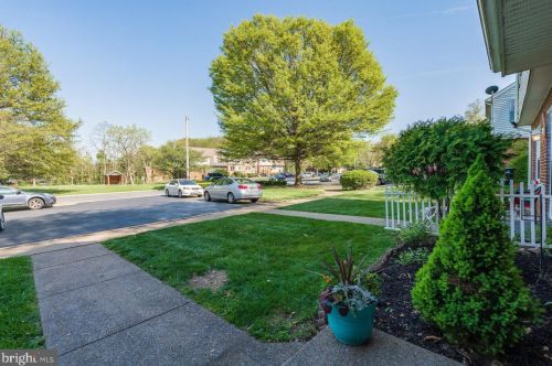 1119 Mountain View Dr, Harrisonburg, VA 22801-4455