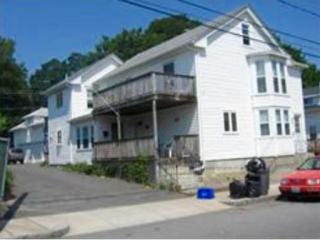 8 Federal St, Warren, RI 02885-2504
