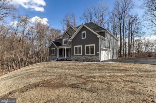 2239 Engle Rd, Fallston, MD 21047-1003