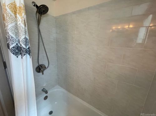 2642 Sable Way, Aurora CO  80014-2404 exterior