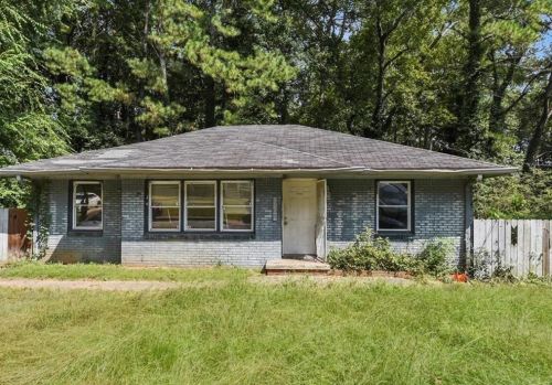 1105 Gun Club Rd, Atlanta, GA 30318-3911