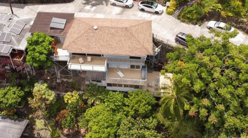 3081 Paty Dr, Honolulu HI  96822-1448 exterior