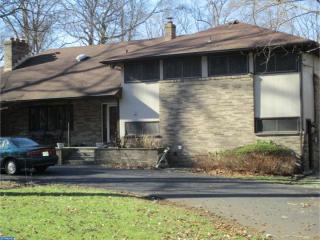 29 Robin Rd, Moorestown, NJ 08057-1337