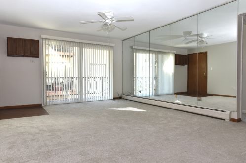 7202 Cortland St, Chicago, IL 60707-4355