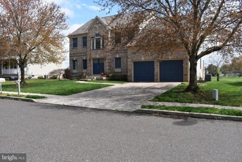 60 Kingsbridge Dr, Lumberton Township, NJ 08048-5034