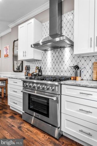 854 Front St, Philadelphia PA 19147-4341 exterior