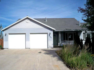 837 26th Ct, Eagle Crest, OR 97756-1398
