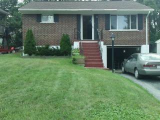 111 Travelers Ln, Beckley, WV 25801-3350
