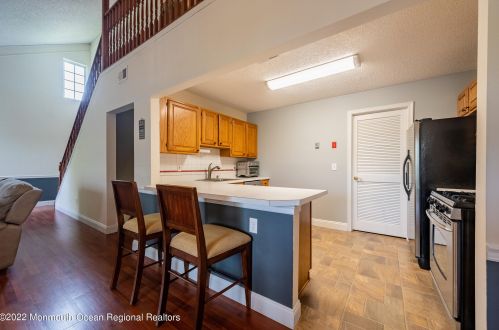 62 Des Moines Ct, Tinton Falls NJ 07712-3188 exterior