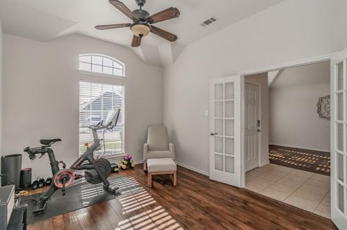 10133 Red Bluff Ln, Fort Worth TX  76177-7351 exterior