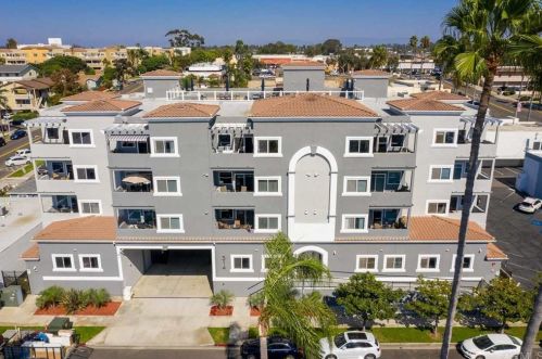 314 Nevada St, Oceanside, CA 92054-2886