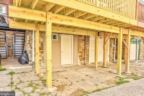 6521 16th St, Philadelphia PA  19126-3512 exterior