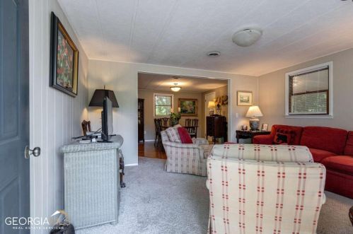 121 Farmview Dr, Watkinsville, GA 30677-2530