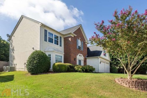 2605 Myrtlewood Ln, Kennesaw, GA 30144-7428