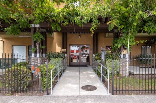 16006 14th St, San Leandro CA  94578-3007 exterior