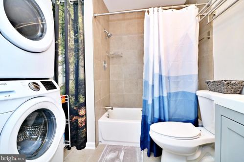 259 Revenoor Rd, Harpers Ferry WV 25425 exterior